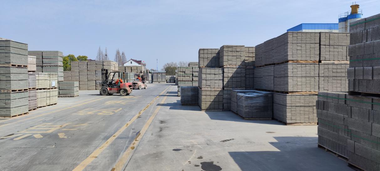中环协建筑垃圾工作委员会与郑州市城市管理局联合调研建筑垃圾管理与资源化利用典型经验